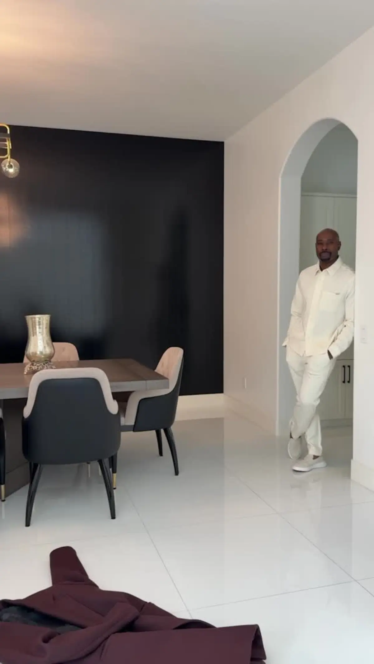 Morris Chestnut Posts Behind-the-Scenes ‘Magic’ Moment The veteran actor gives fans a glimpse into his world.
