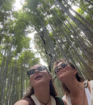 Soap star continues her scenic Japanese journey with breathtaking natural landscapes in Kyoto.