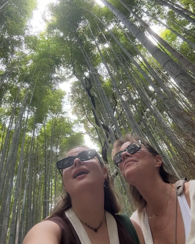 Soap star continues her scenic Japanese journey with breathtaking natural landscapes in Kyoto.