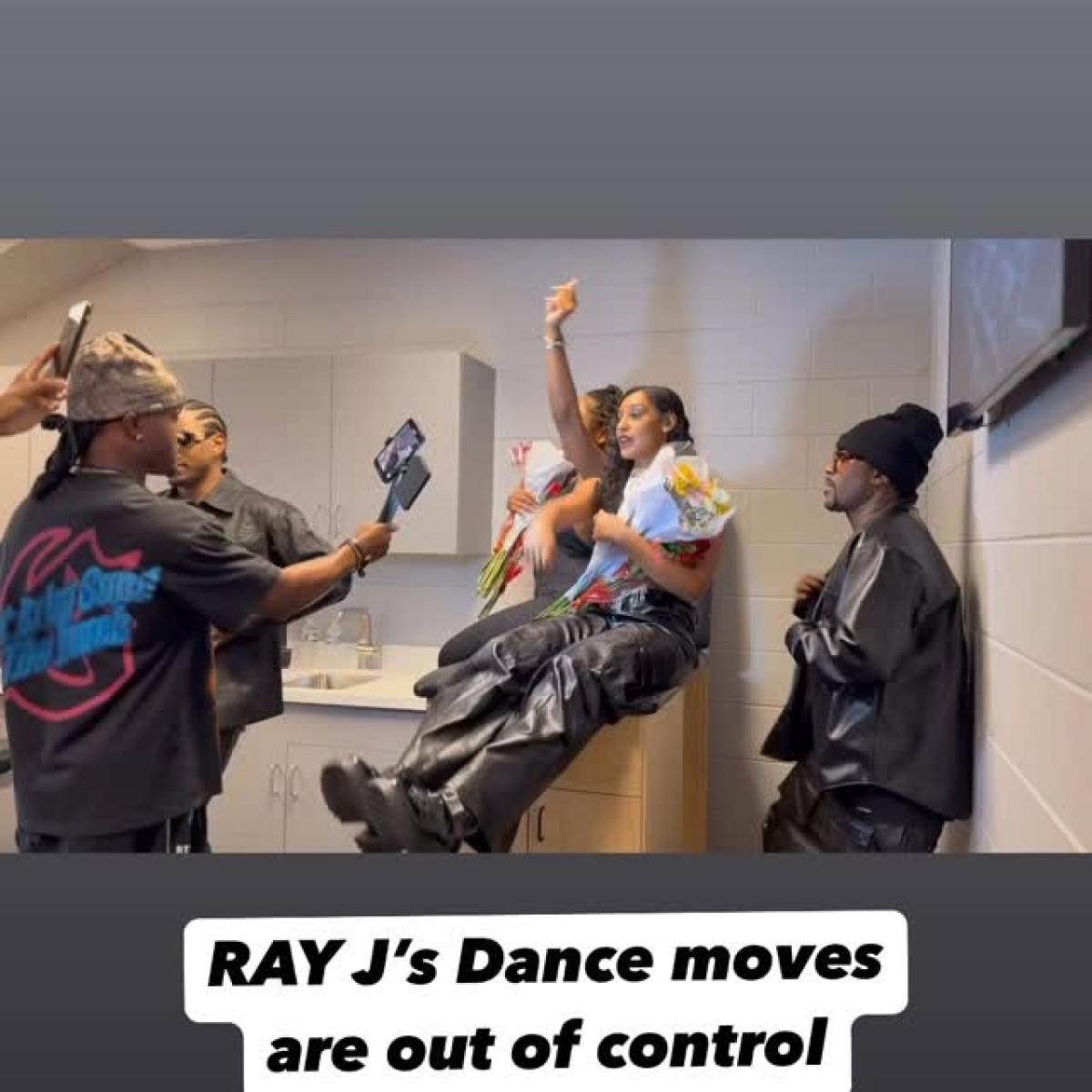 Ray J Drops New Song Alert Featuring Trey Songz And More Ray J launches a new musical alert featuring collaborators Trey Songz, Feather, Nia Dorsey.
