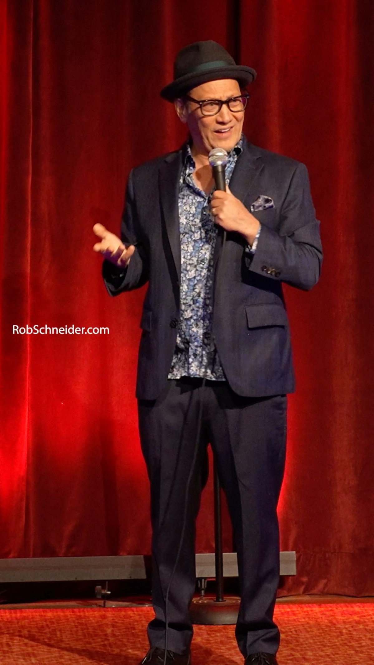 Rob Schneider Takes A Jab On Tipping In Latest Stand-Up Post Comedy meets social critique as Rob Schneider weighs the unstoppable surge in tipping now.