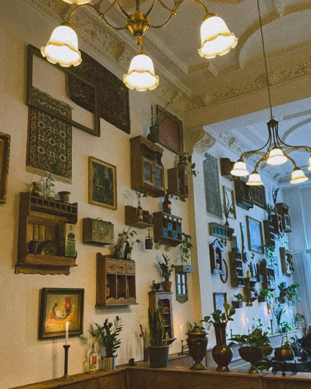 Shenae Grimes-Beech Shares Stunning Photo Tour Of Her Berlin Adventure