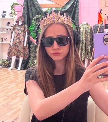 The young actress reveals her relatable contrast between on-camera glamour and natural editing mode.