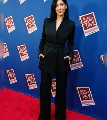 Brooklyn 99 star shares glowing praise after attending magical theater night.