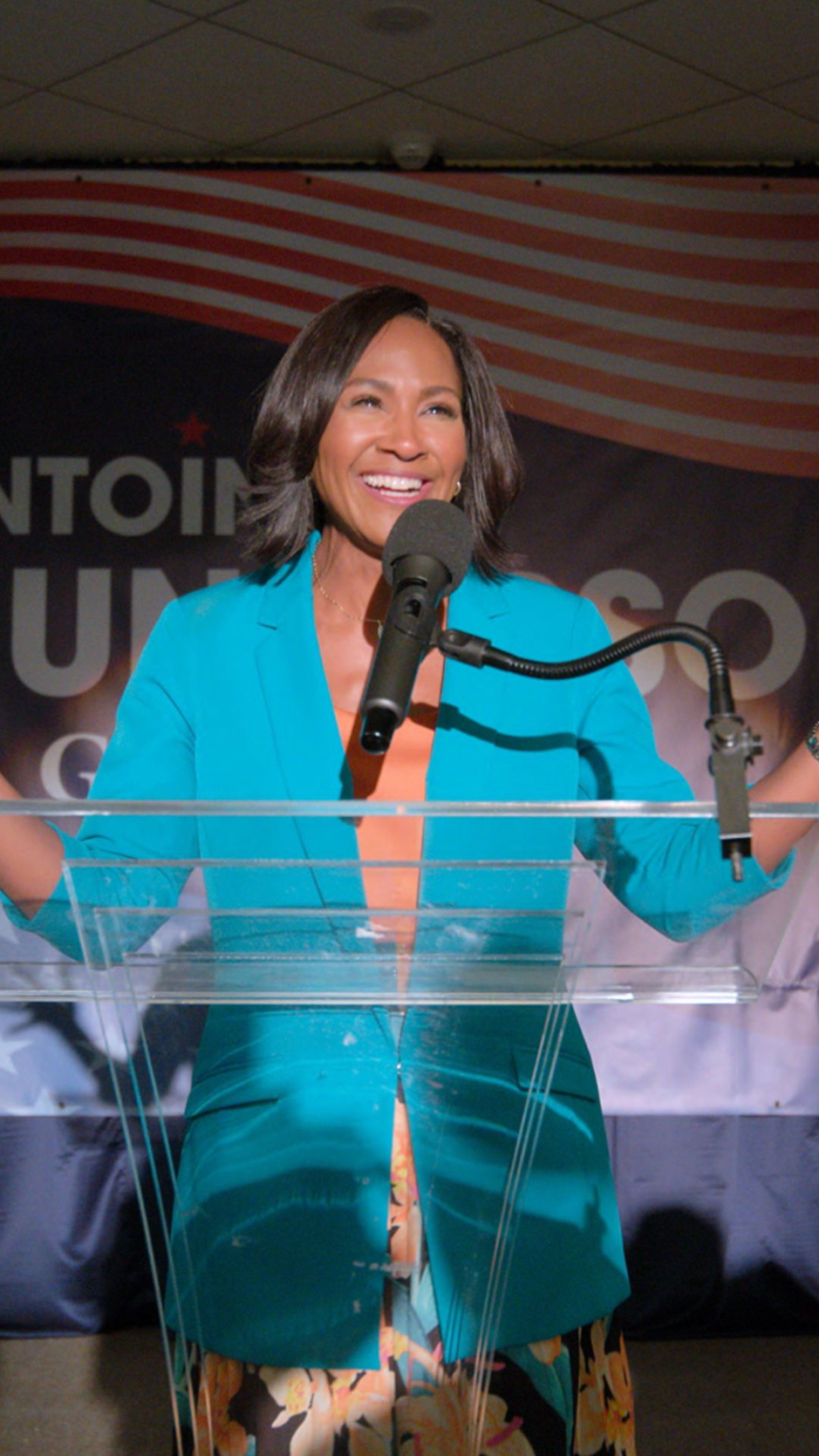 The veteran actress brings humor to political chaos in Perry's latest series premiering May 22.