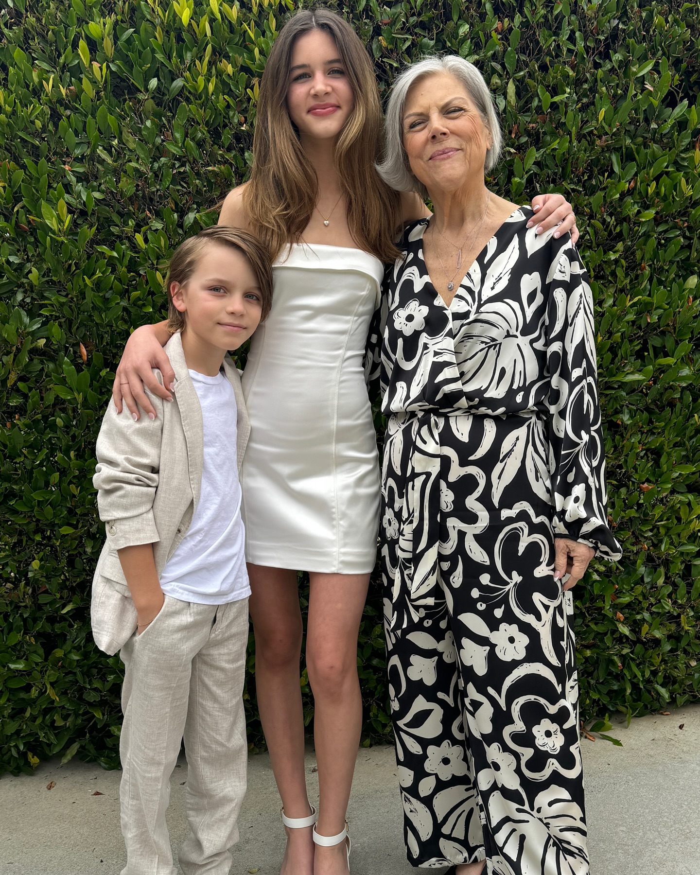 Tiffani Thiessen Honors Her Mother on a Milestone 79th Birthday