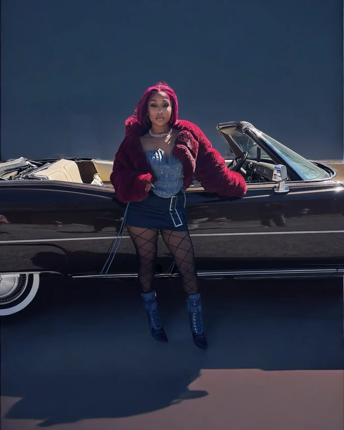 R&B songstress brings vocals and vibes to Cadillac Chronicles TV in Atlanta session.