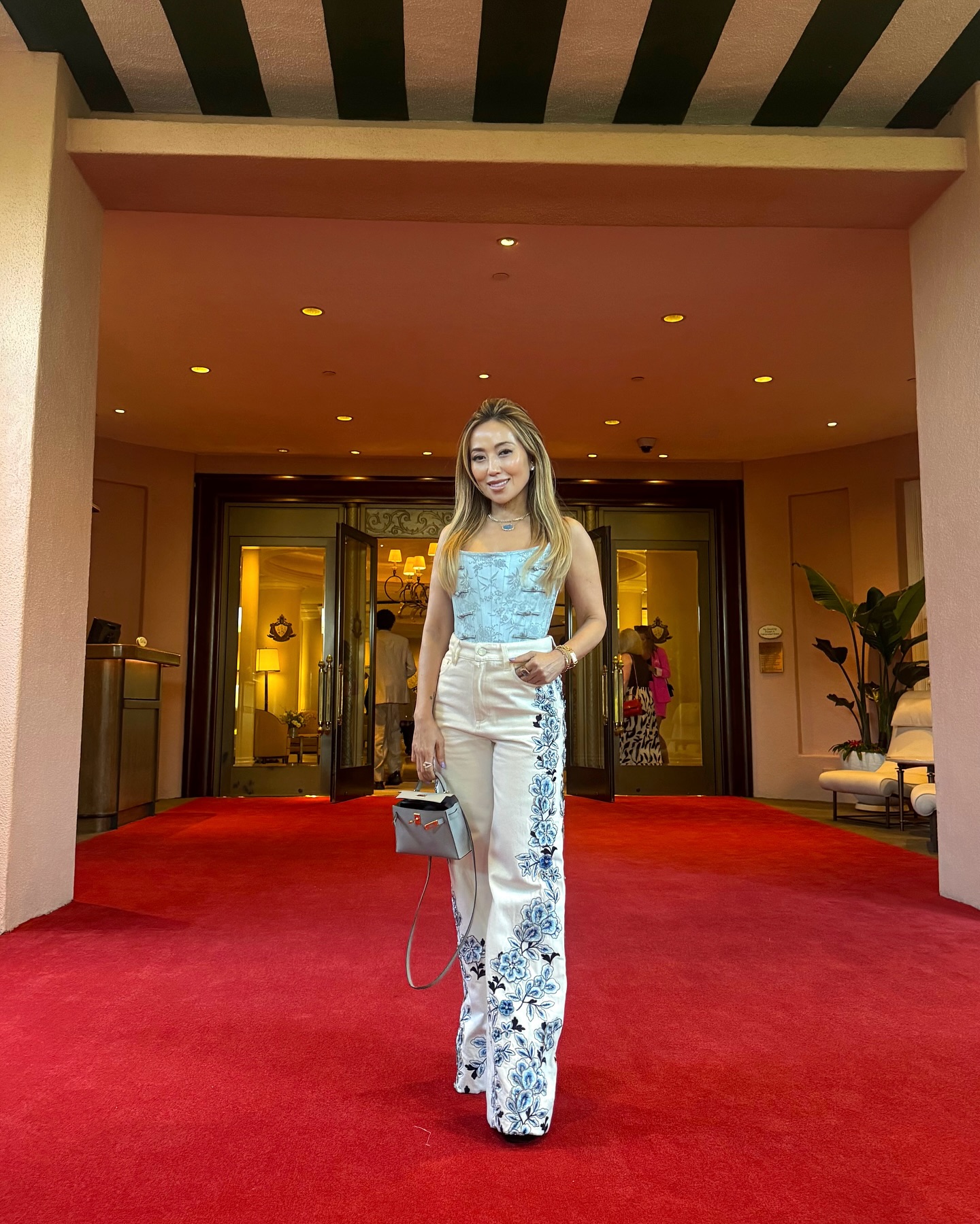 Tina Chen Craig Stuns at Fashion LA Awards During Los Angeles Getaway From red carpets to sunny California streets, fashionista shares stylish week in 'la la land'