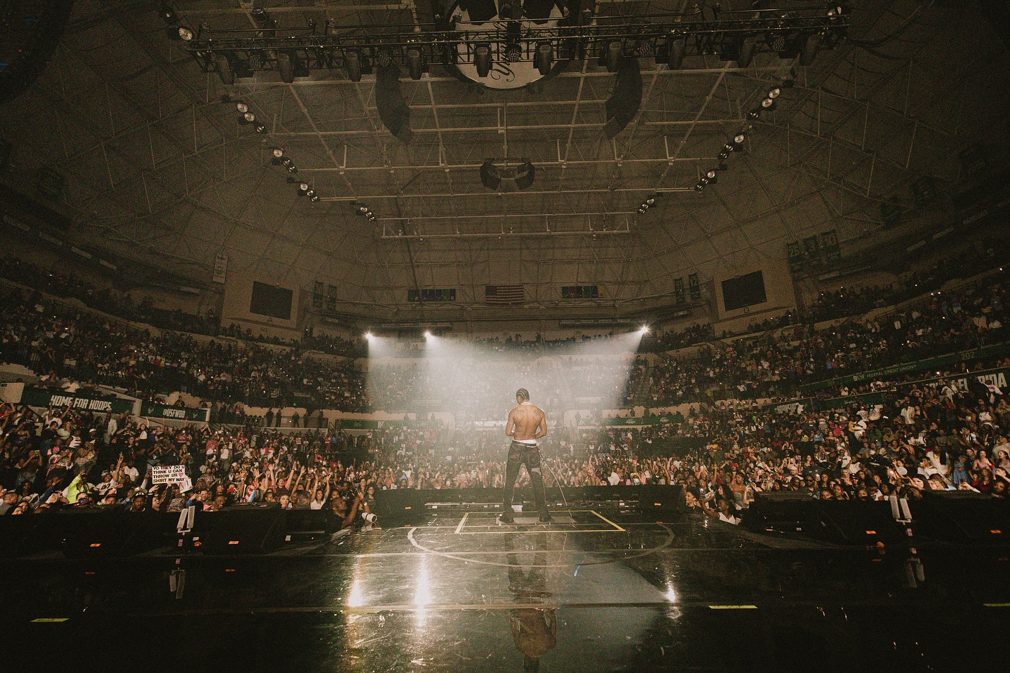 Trey Songz Inspires With 'Still Hymn' Instagram Post Emphasizing Faith & Focus