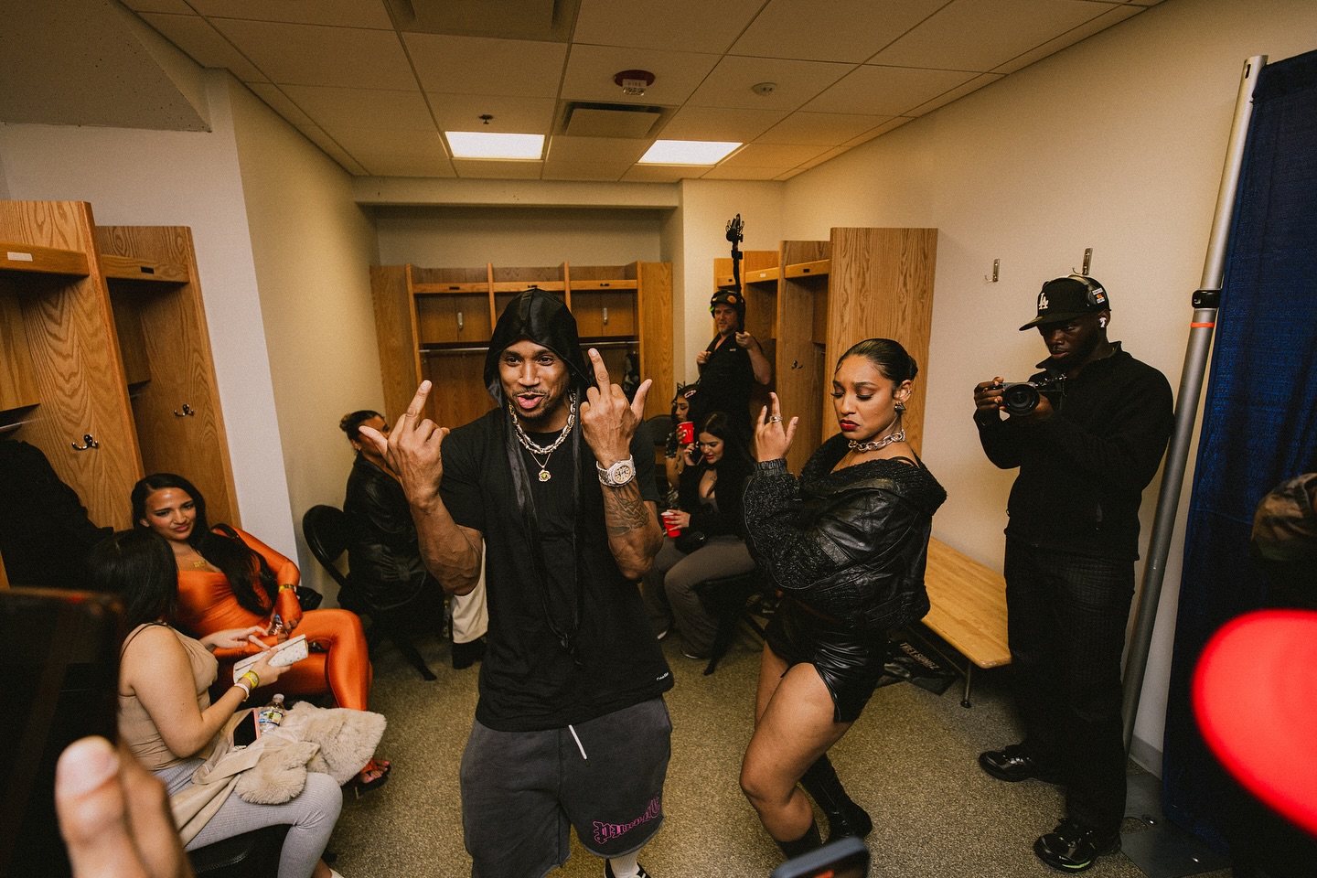 Trey Songz Inspires With 'Still Hymn' Instagram Post Emphasizing Faith & Focus