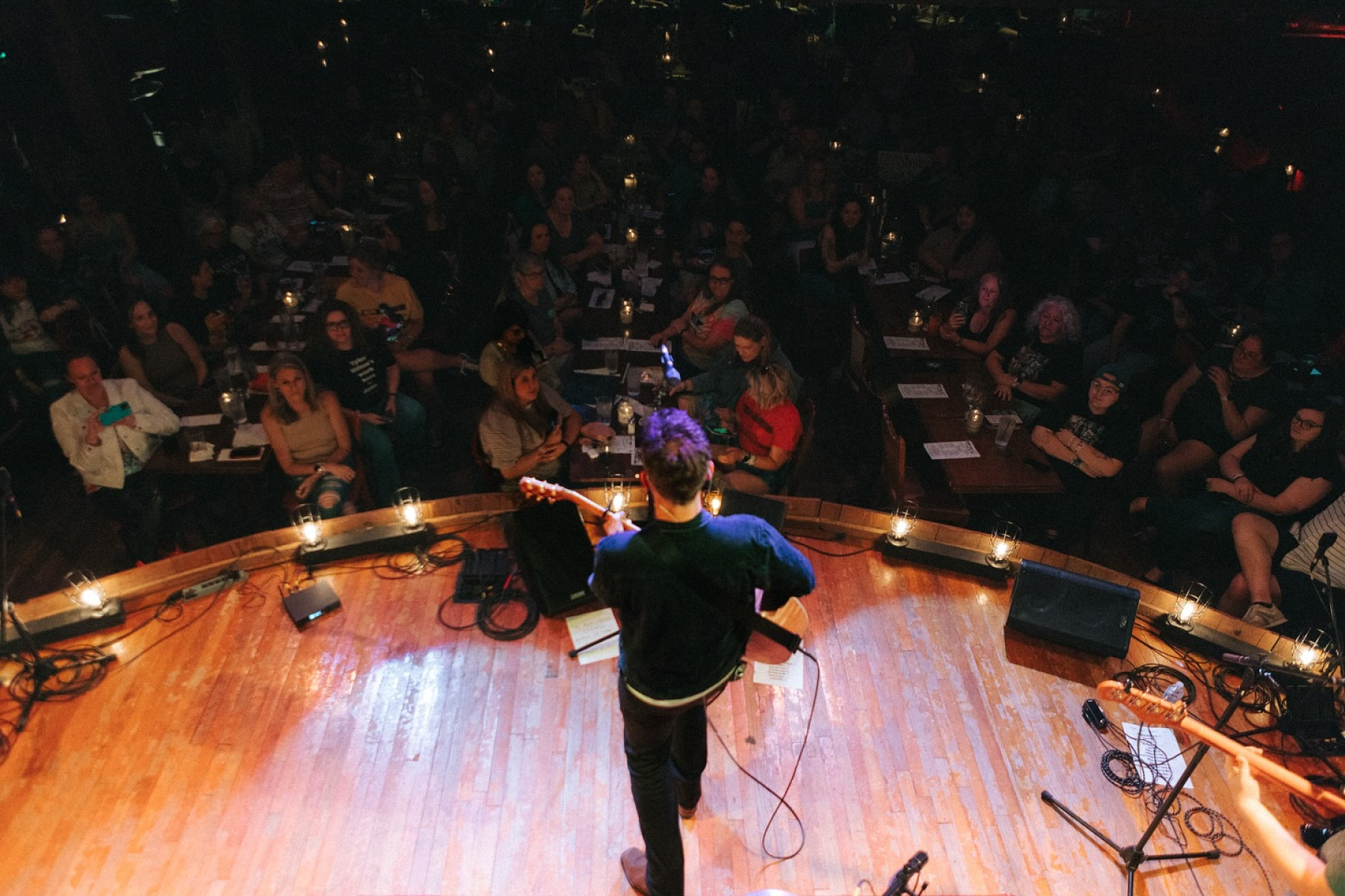 Tyler Hilton Showcases Captivating Photographs Explore a visual journey via images by Sarah L. Midkiff in a fresh, artful digital update.