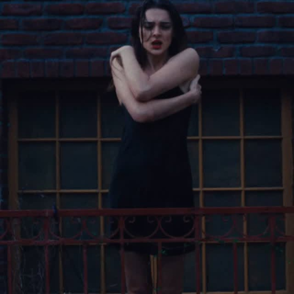 Charlotte Lawrence’s US Three Music Video Released Now! Charlotte delivers raw energy as she premieres 'US Three' shot in her front yard with pals