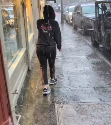 The 'St. Denis Medical' actress shares video of spontaneous dance moves to chase away Monday blues