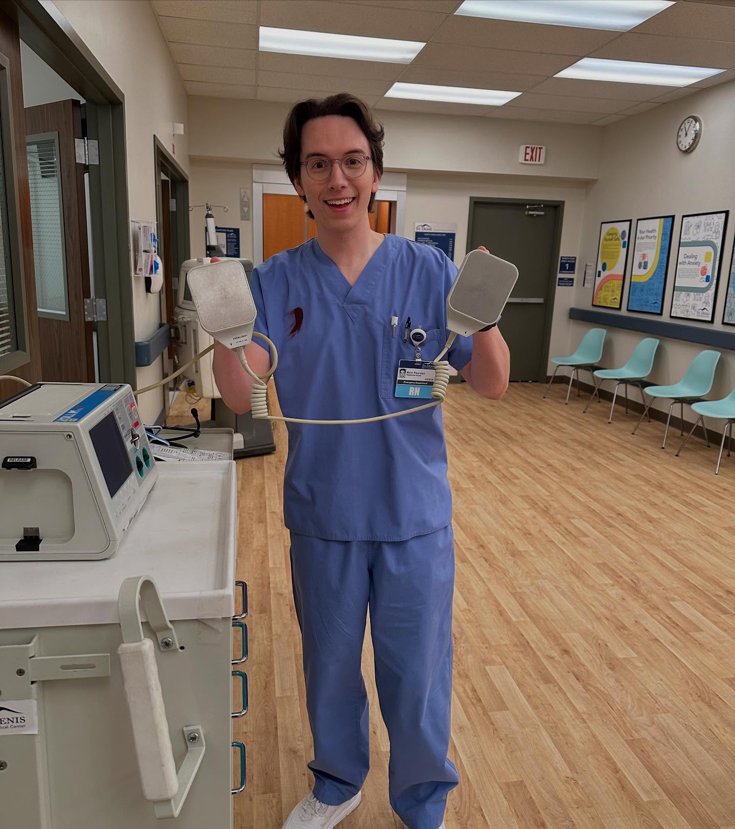Wendi McLendon-Covey Shares BTS Fun as St. Denis Medical Season 1 Wraps