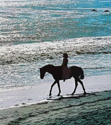 Rare snapshot from 1975 offers a glimpse into the songwriter’s sun-soaked California days.