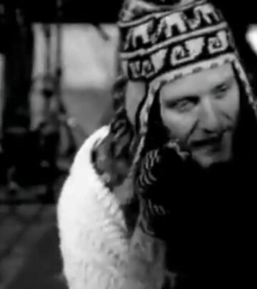 Revisit classic 90s beats as Spin Doctors channel a timeless spirit of nostalgia in style.