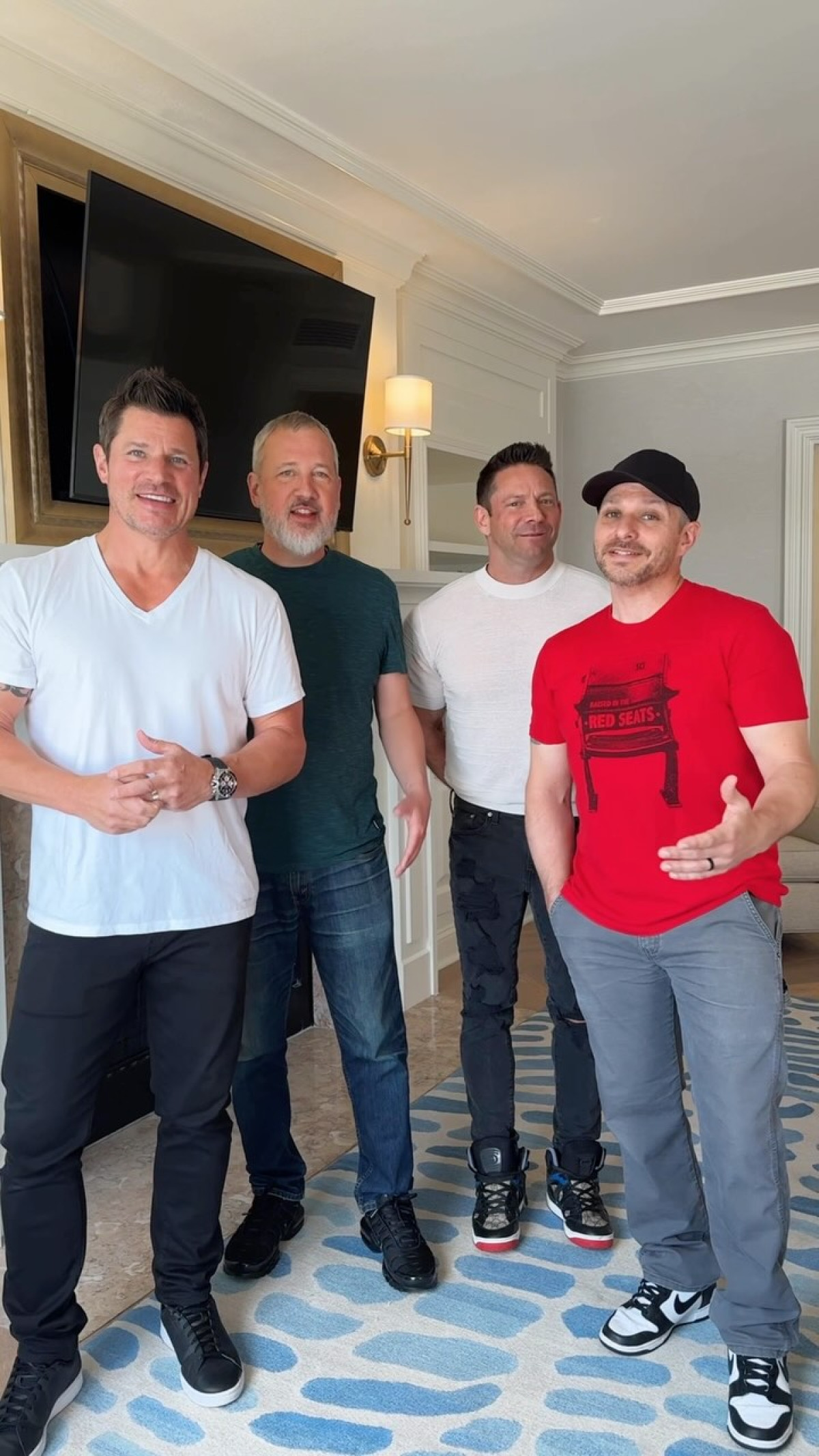 A vibrant new track on unpredictable love fuels excitement from 98 Degrees drops a new single.