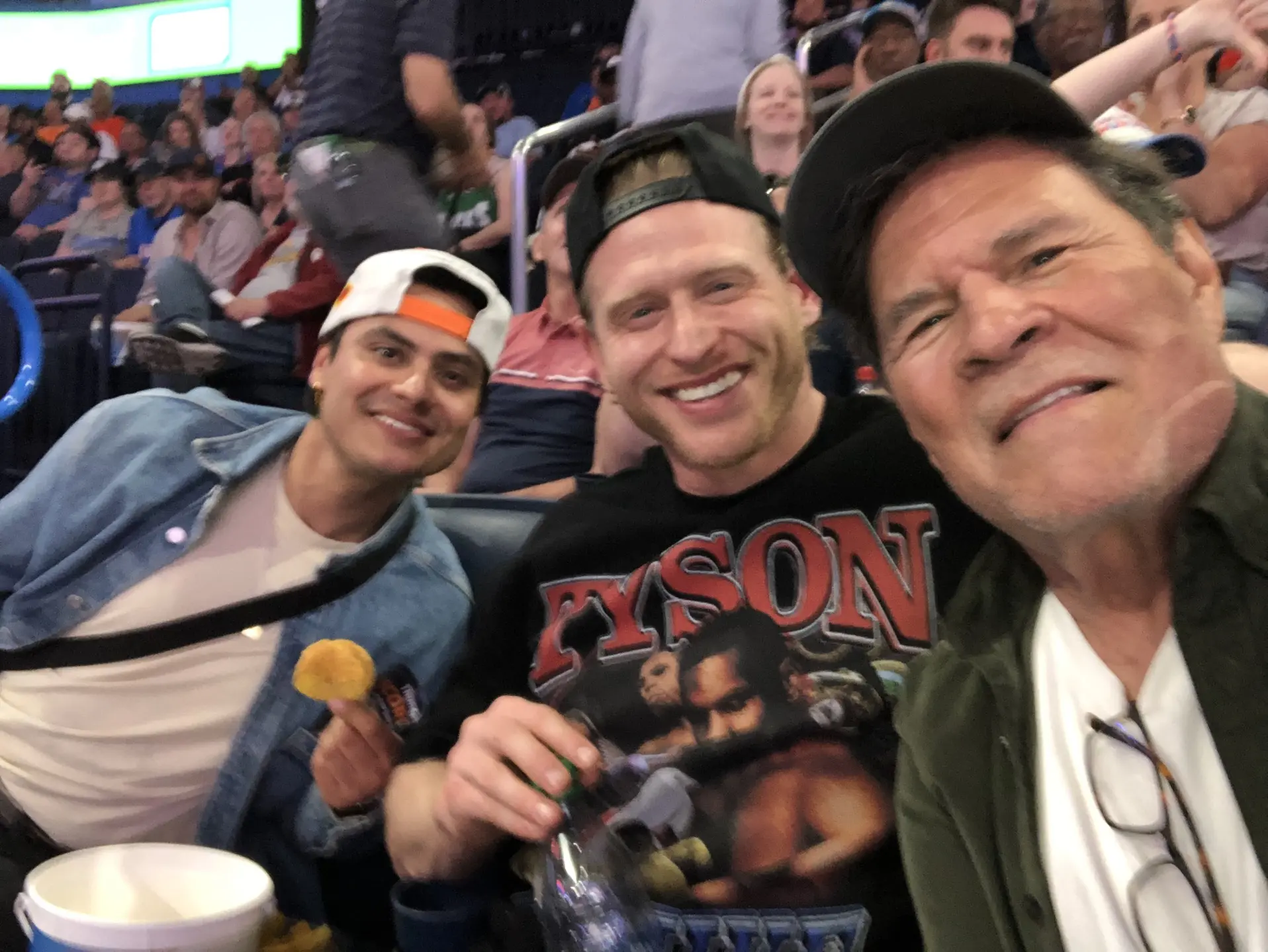 A Martinez Cheers Thunder Win at Western Heritage Awards Veteran actor joined fellow sports fans in Oklahoma City for a fun NBA spectacle and gala!