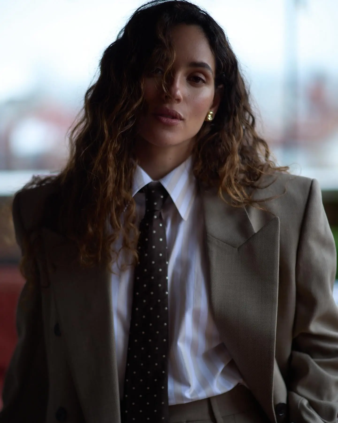 Adria Arjona shares photos from Late Night sets, captivating fans with her spontaneous charm