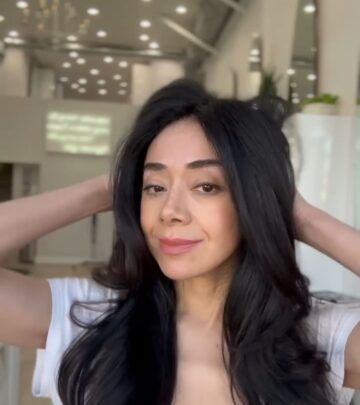 Aimee Garcia Enjoys A Day Out With Fans