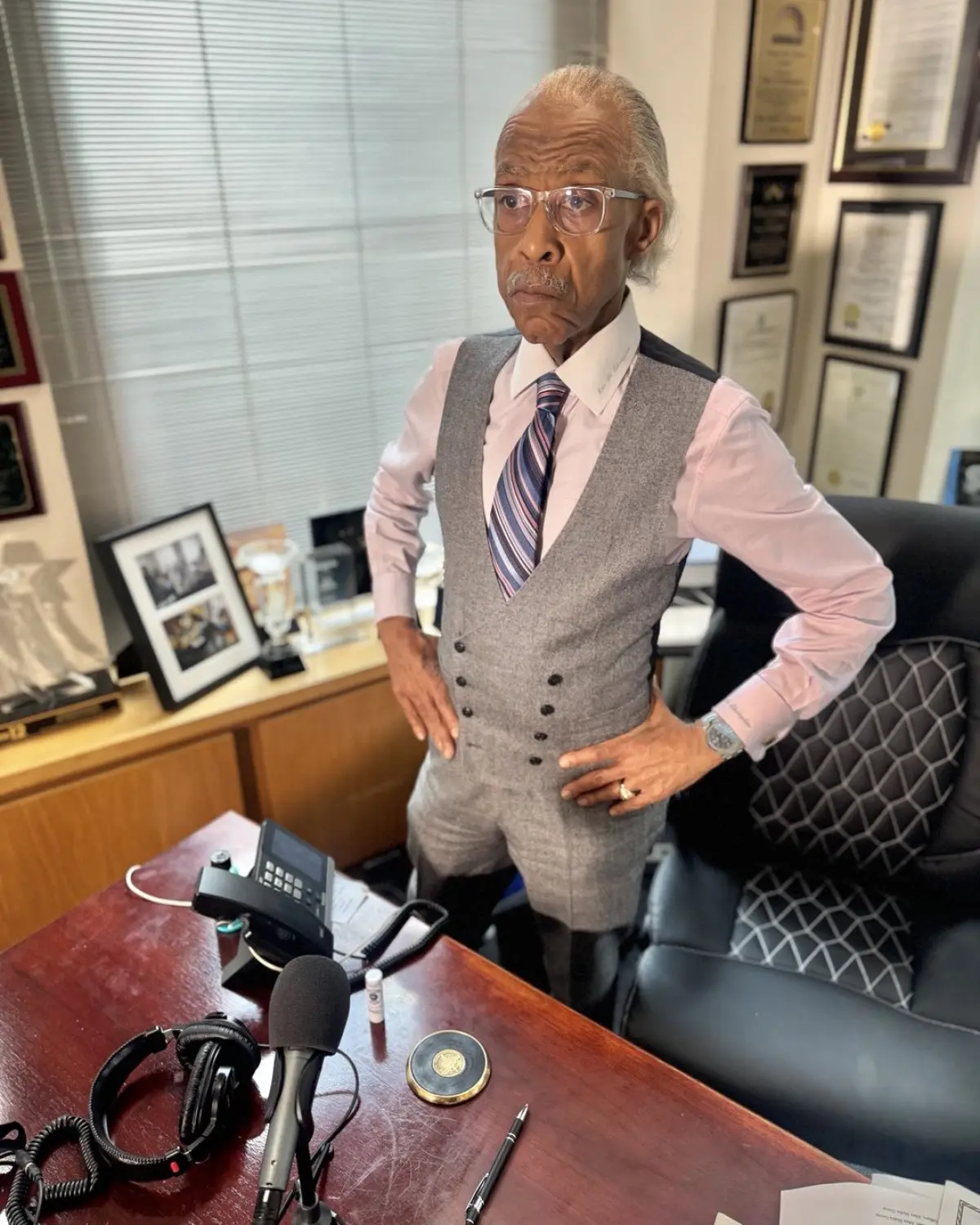 Al Sharpton Hosts ‘Keepin’ It Real’ Broadcast Join the discussion on key issues with a live, engaging session hosted by Rev. Al Sharpton.