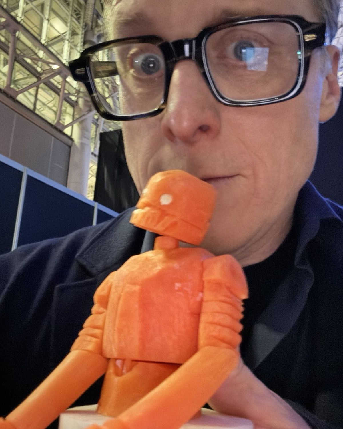 Alan Tudyk Celebrates May the Fourth With K-2SO Sushi The actor shares a carrot figurine innovation to deliver a witty homage on Star Wars Day