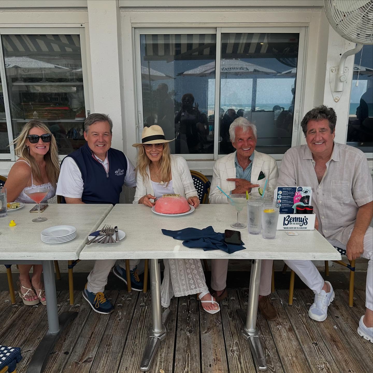 Alana Stewart Enjoys Surprise Mother’s Day Lunch