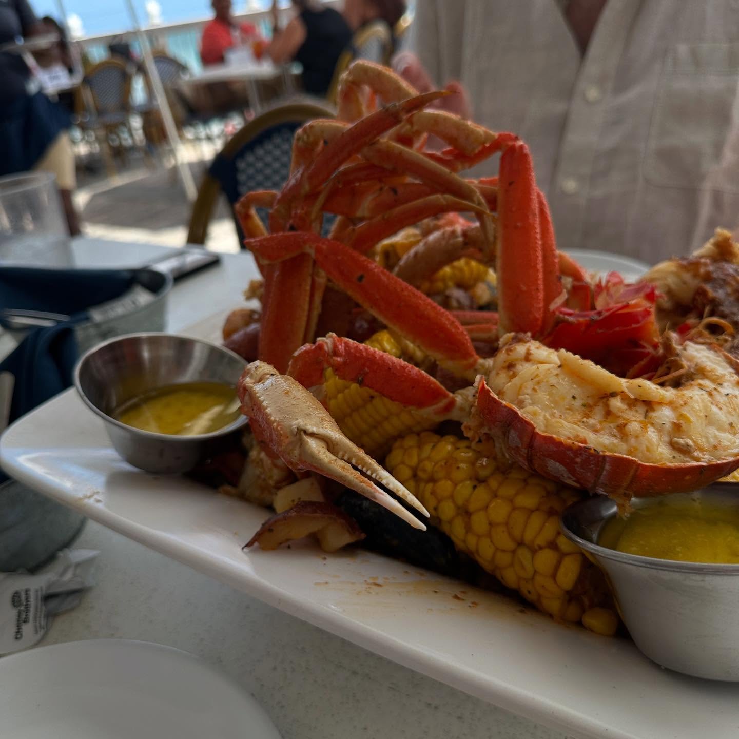 Alana Stewart Enjoys Surprise Mother’s Day Lunch