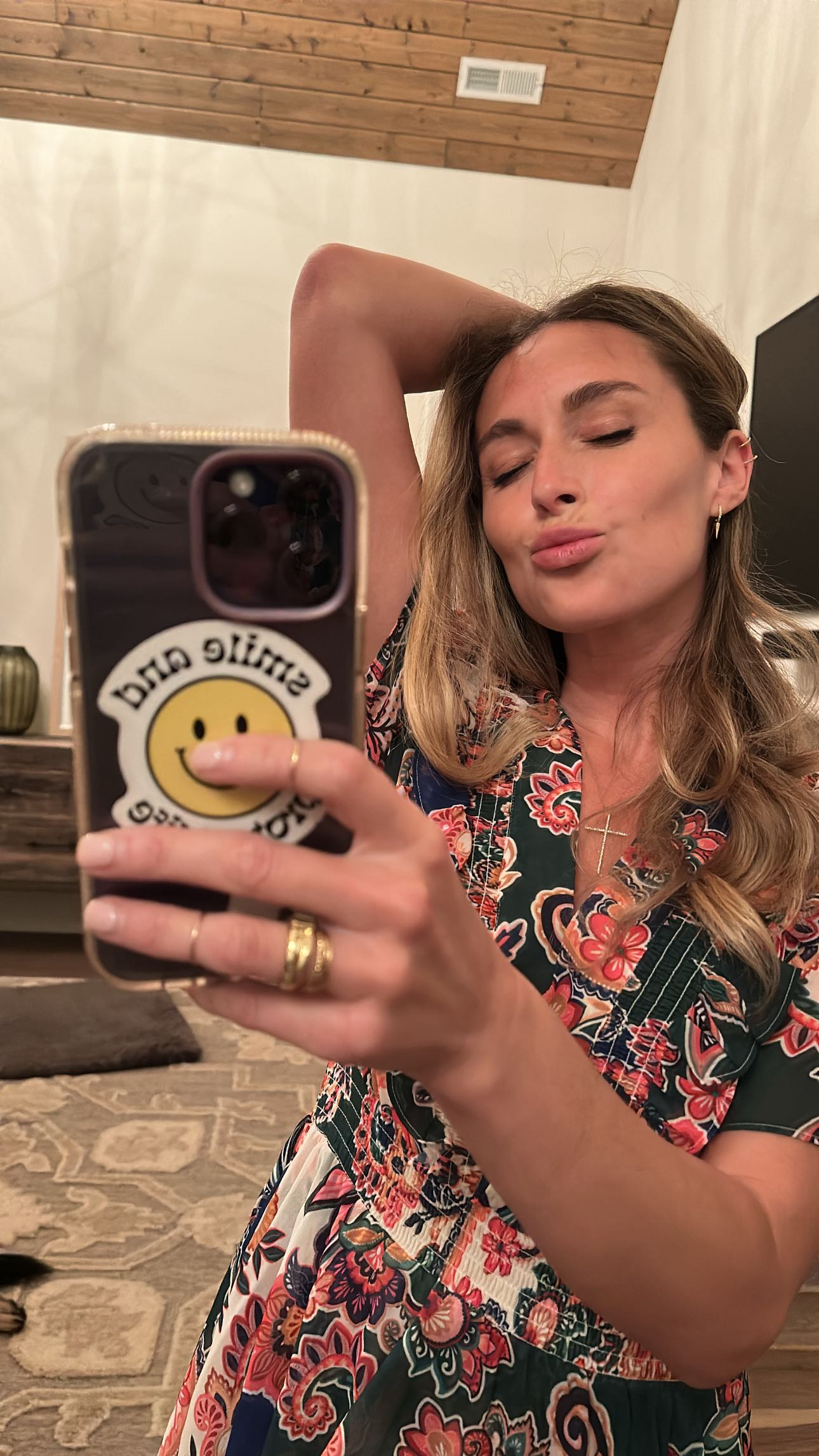 Star’s nighttime ritual: castor oil magic, natural self-care and glowing vibes for tonight.