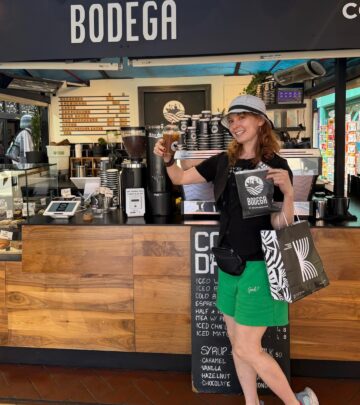 Alicia Witt Explores Dublin Landmarks