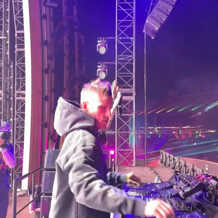Alison Wonderland Shines in EDC Las Vegas B2B Set