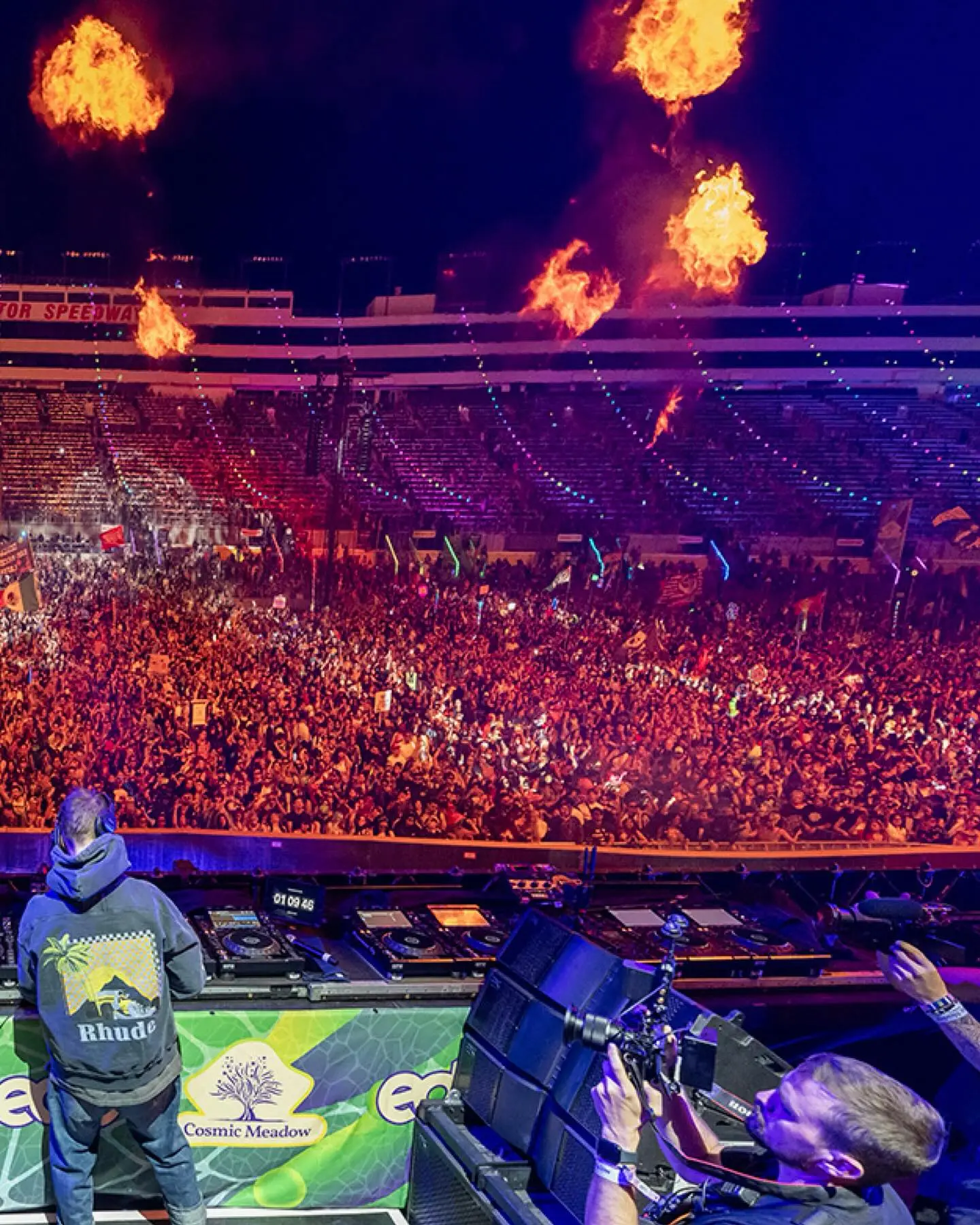 Alison Wonderland Shines in EDC Las Vegas B2B Set