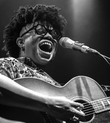 Amythyst Kiah Shines In Philadelphia Snapshot
