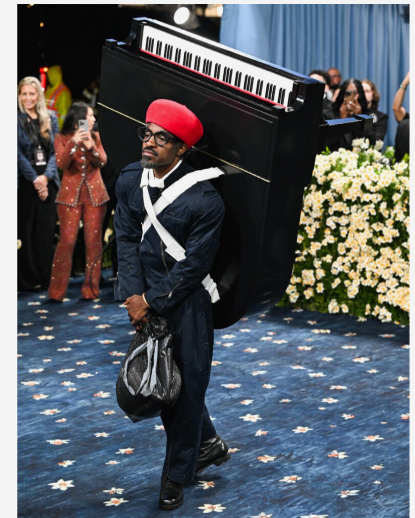 Andre 3000 Stuns At Meta Gala Andre 3000 wowed the crowd with avant-garde look and show stopping style at Meta Gala!!!!!