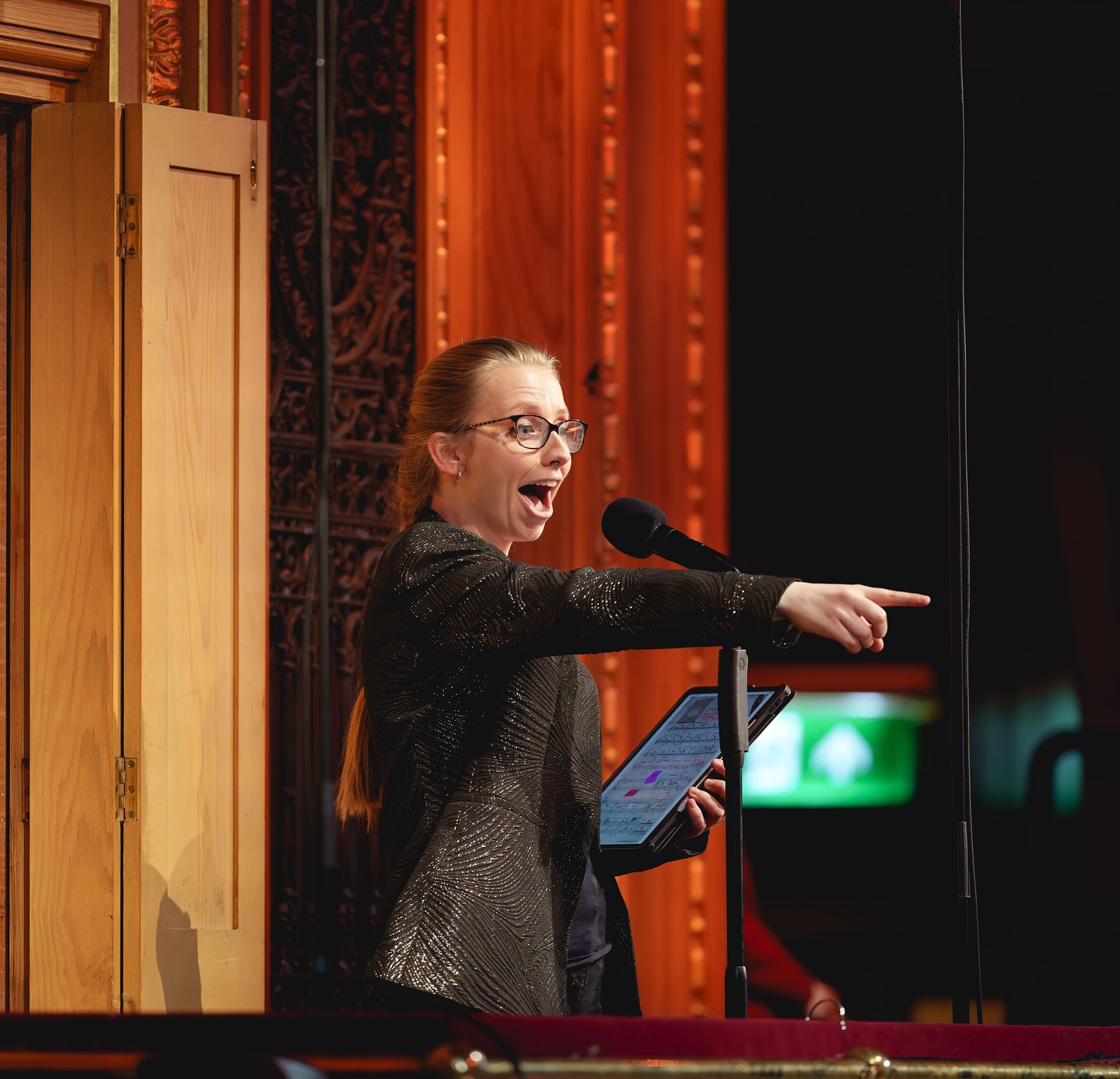 Anna Lapwood Radiates Energy at Thrilling Concert