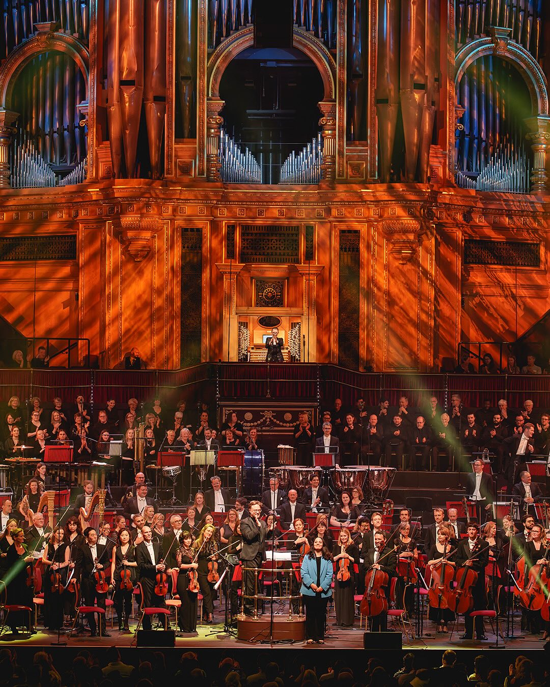 Anna Lapwood Shines in Historic Organ Debut