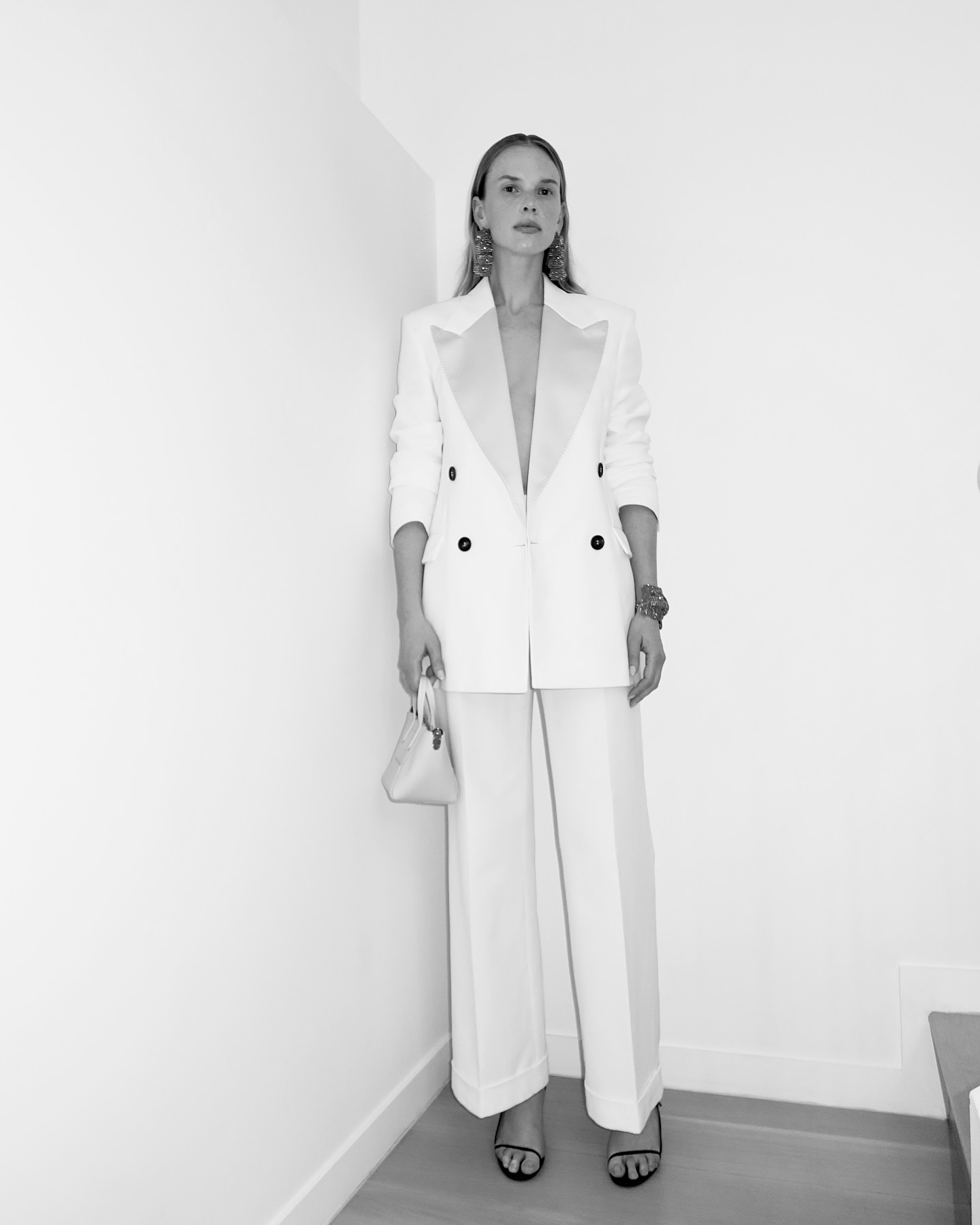 Anne Vyalitsyna Enjoys a Dreamy Luxe Evening