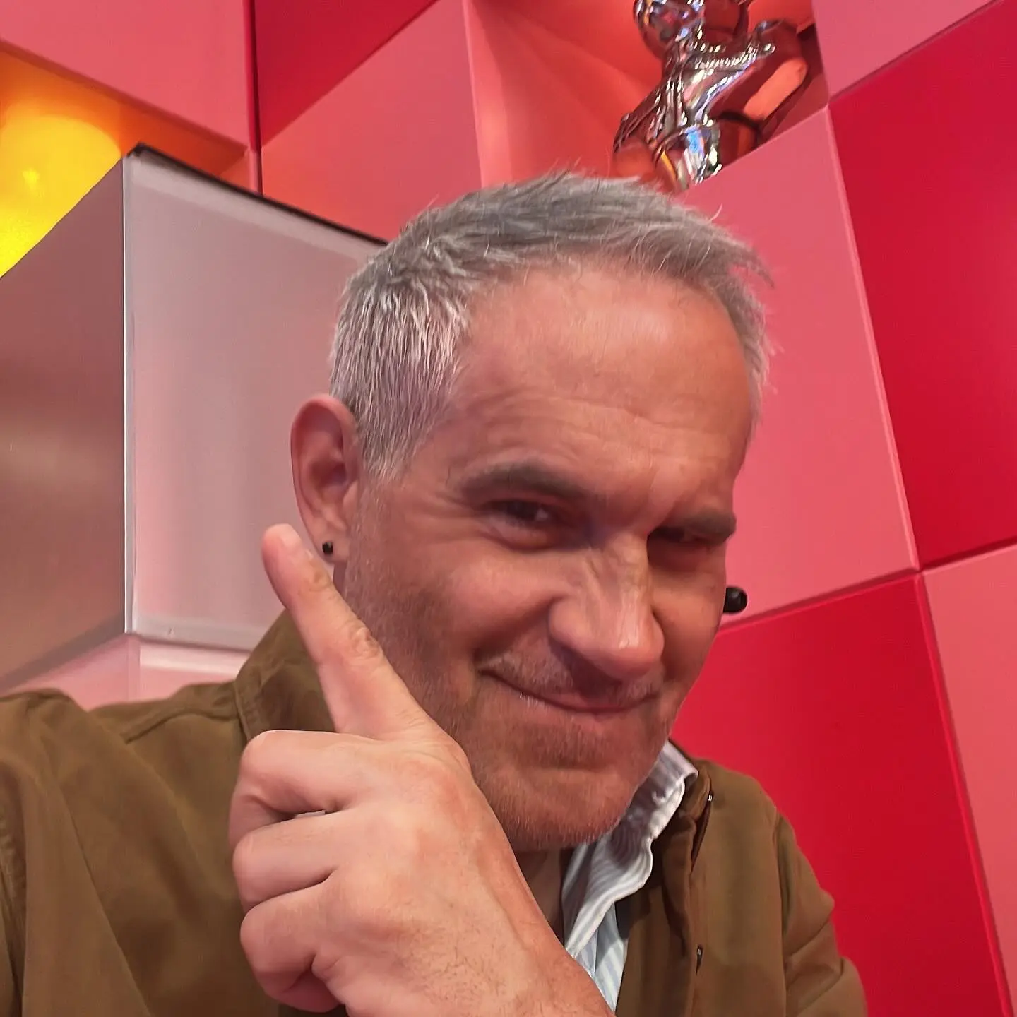 Arath De La Torre Gears Up for Programa Hoy Actor Arath de la Torre Preps for New Era on Programa Hoy, Igniting Fans Morning Show Buzz
