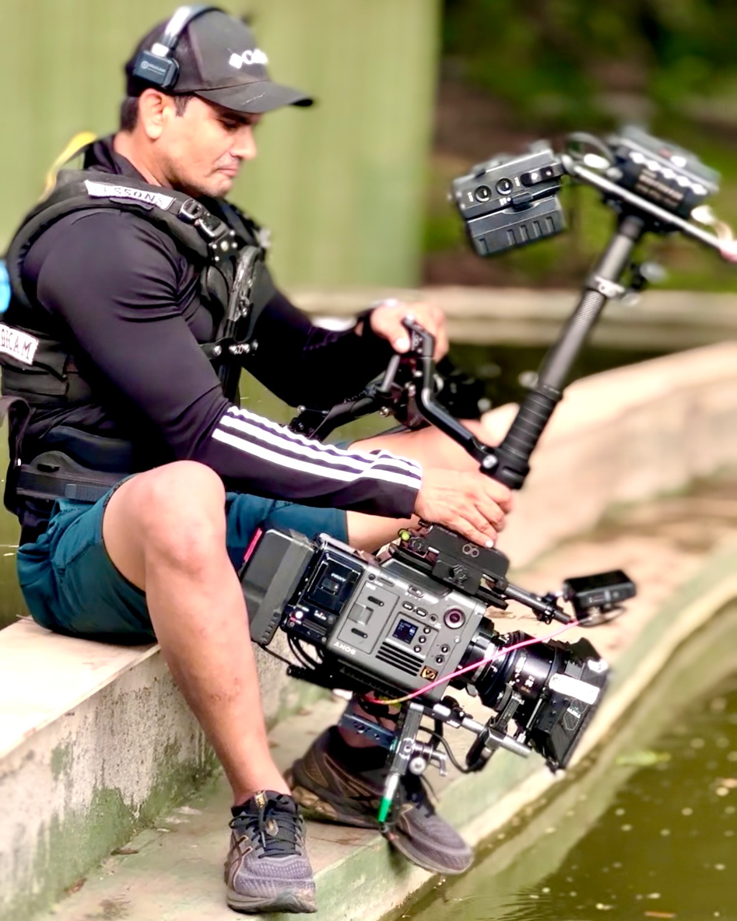 Arman Khan Explores Steadicam Techniques With Sony Gear Arman Khan masters steadicam lessons with Sony photography wizardry on Instagram Now watch