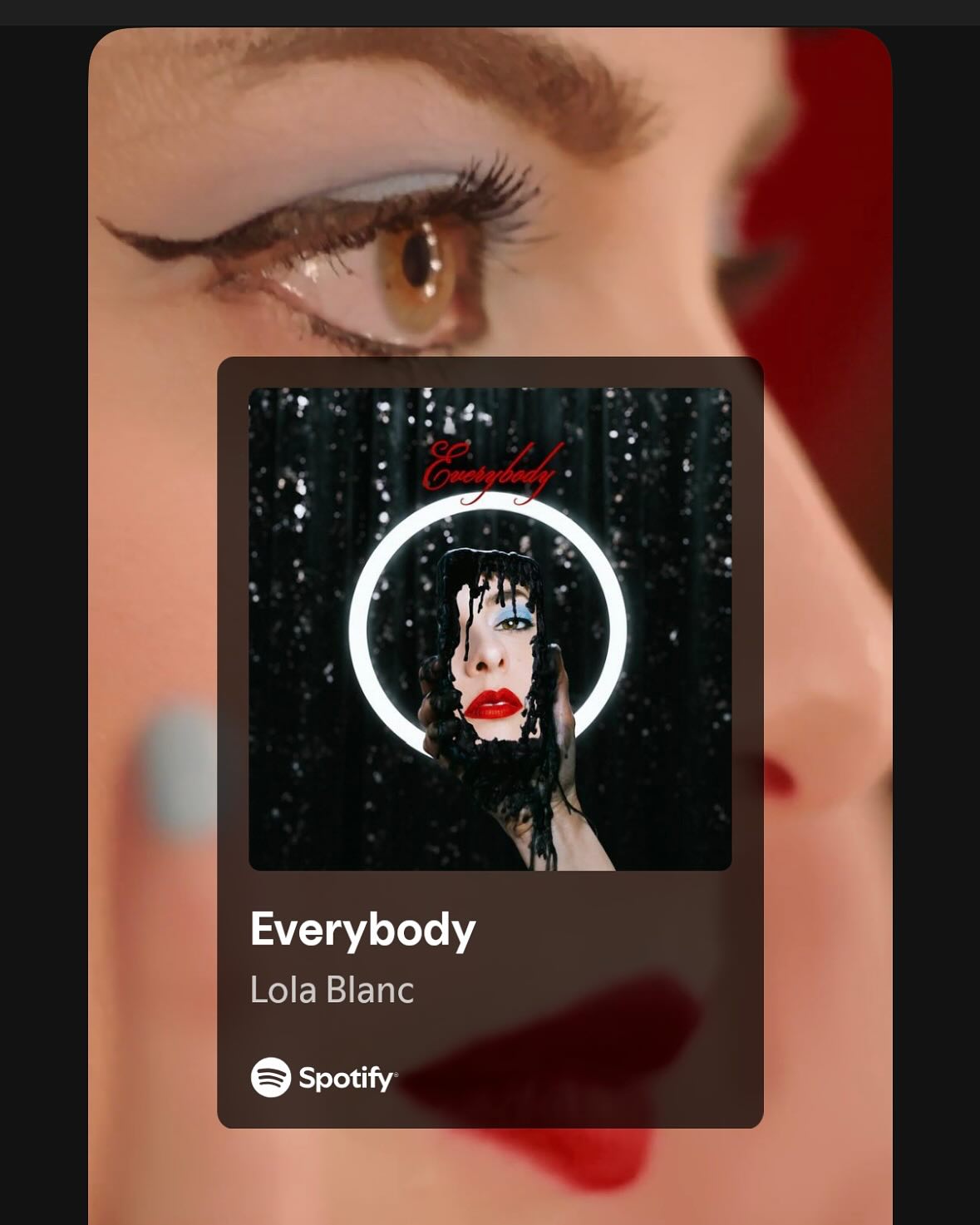 Art And Attention: Lola Blanc’s Meta Thirst Trap