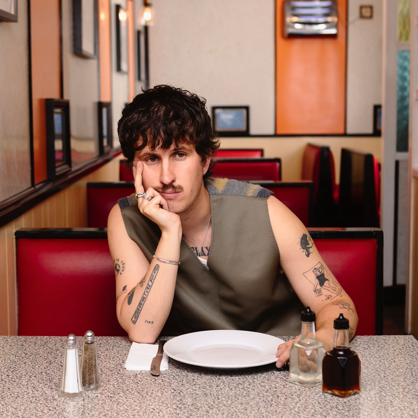 Arthur Hill Serves ‘Appetite’ Single at Midnight The singer teases his latest tune with presale buzz, tour throwbacks, and new artwork drop