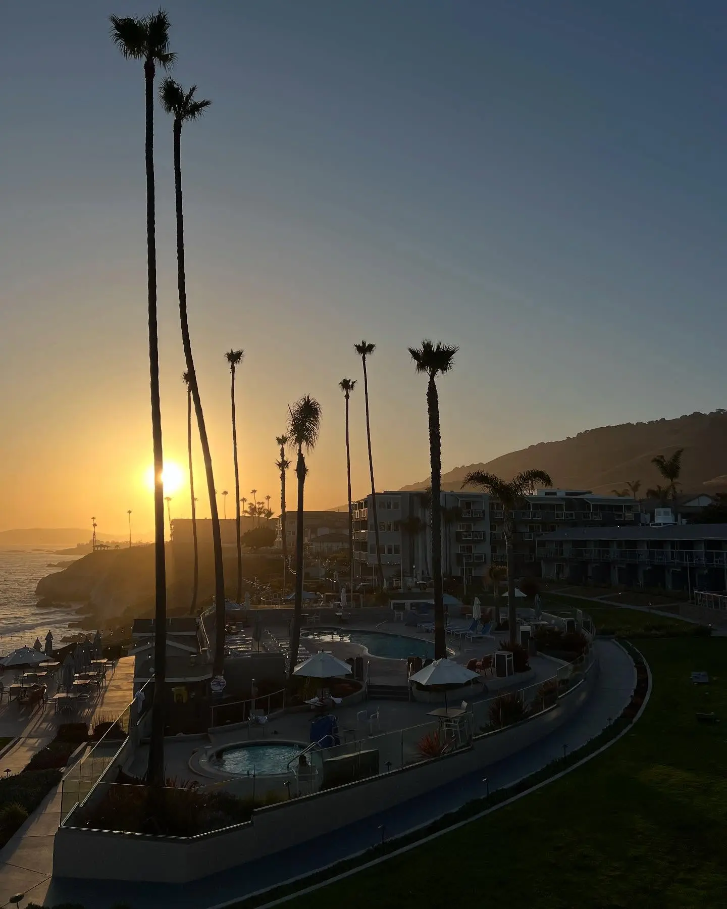 Barbara Alyn Woods Celebrates Birthday Week at Seacrest Pismo