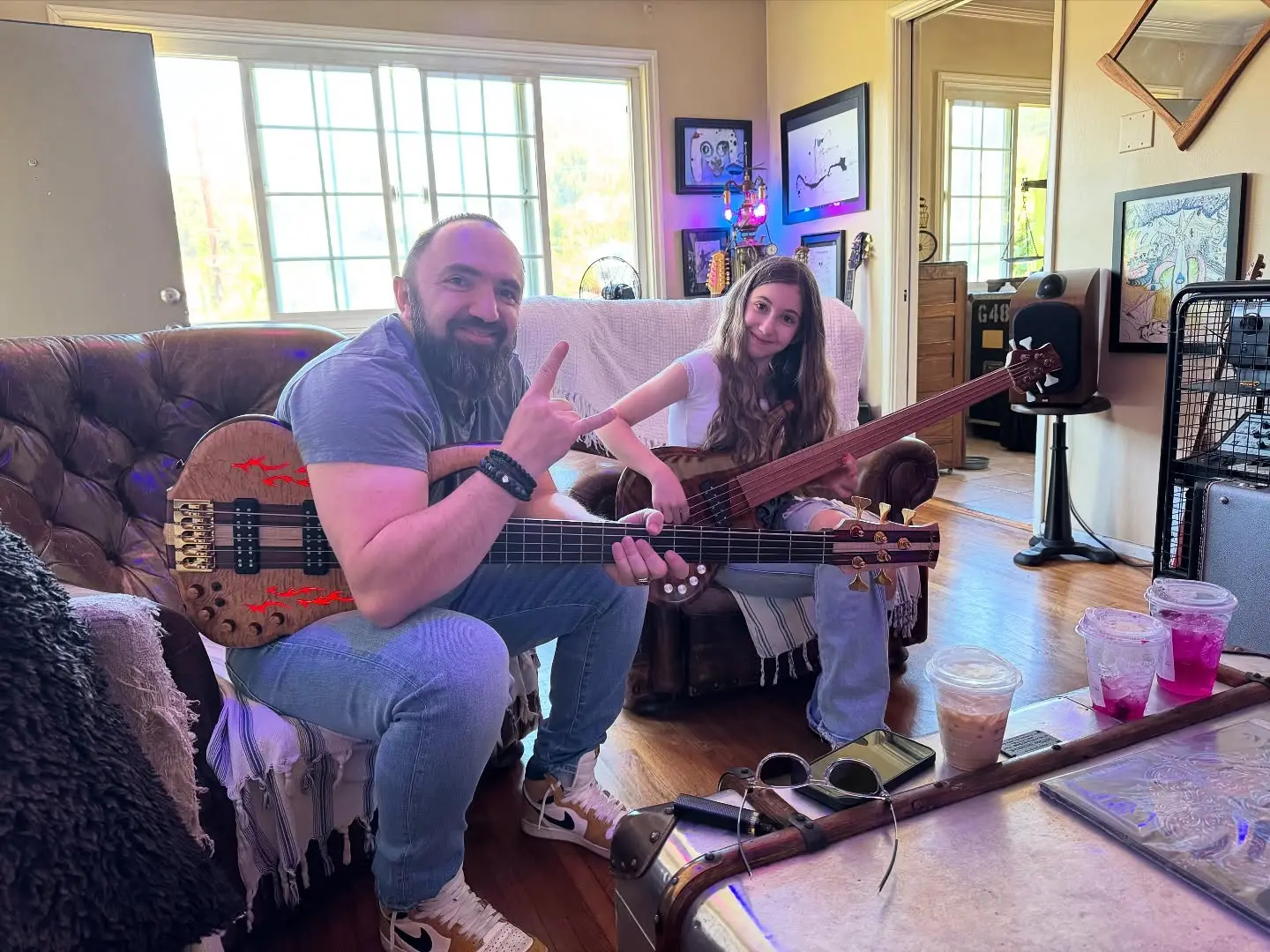 Bass Icons Jam on Geddy Lees Rickenbacker Before New Release