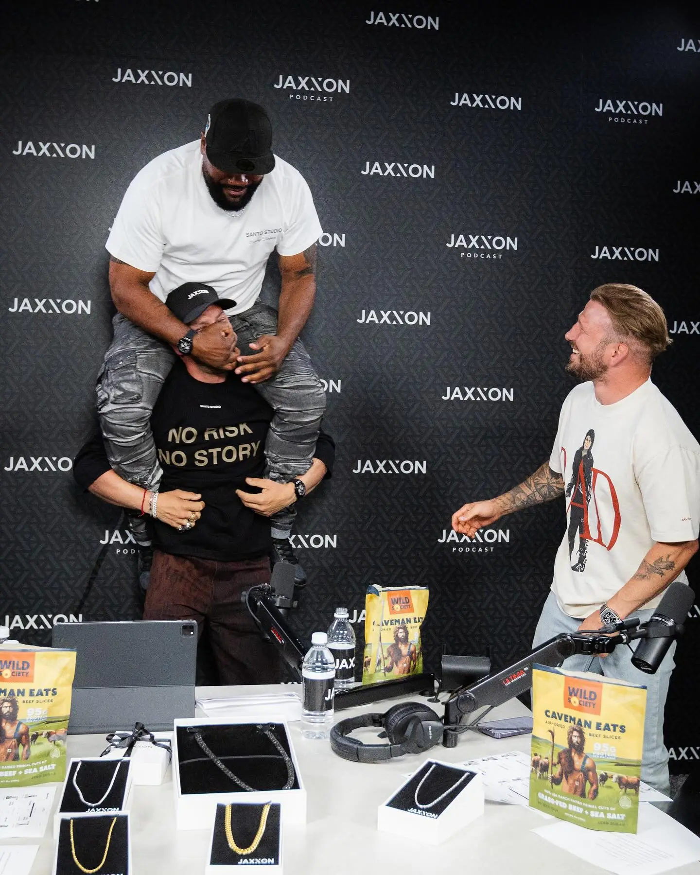 Bear Degidio Shines On Jaxxon Podcast Bear Degidio thanks his podcast team while sharing an unforgettable behind scenes journey!