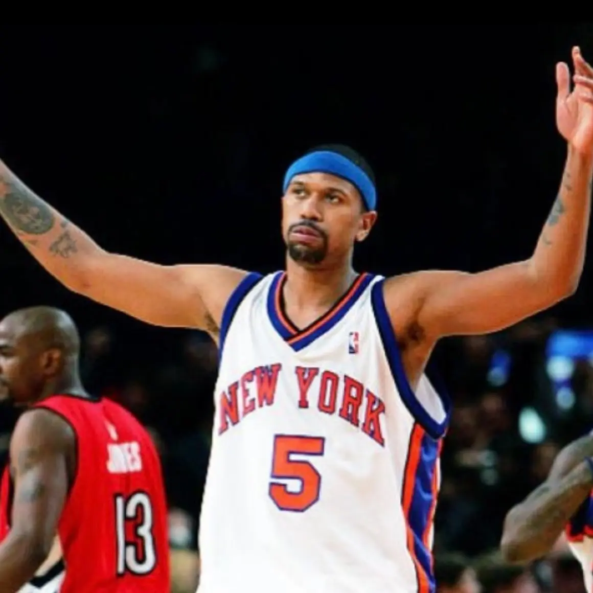 Ben Lyons Cheers Knicks Past Pacers Courtside
