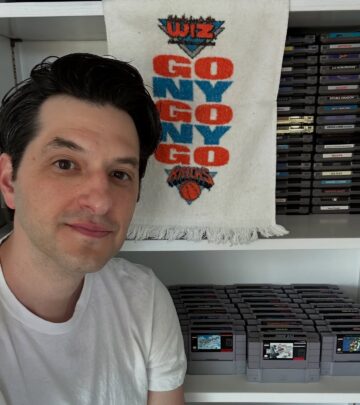 Ben Schwartz Remembers Iconic Knicks Towel 30 Years Later