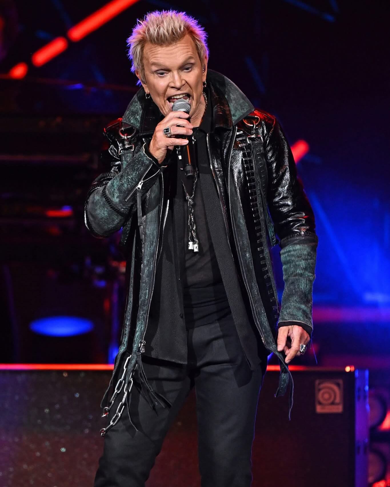 Billy Idol Ignites Stage In Sunrise
