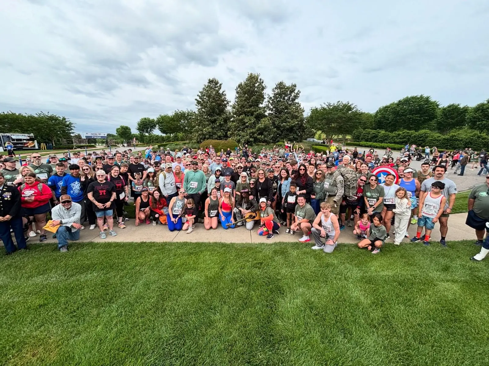 Renowned musician leads tribute at Honor The Fallen 5K embracing Gold Star family legacy!!