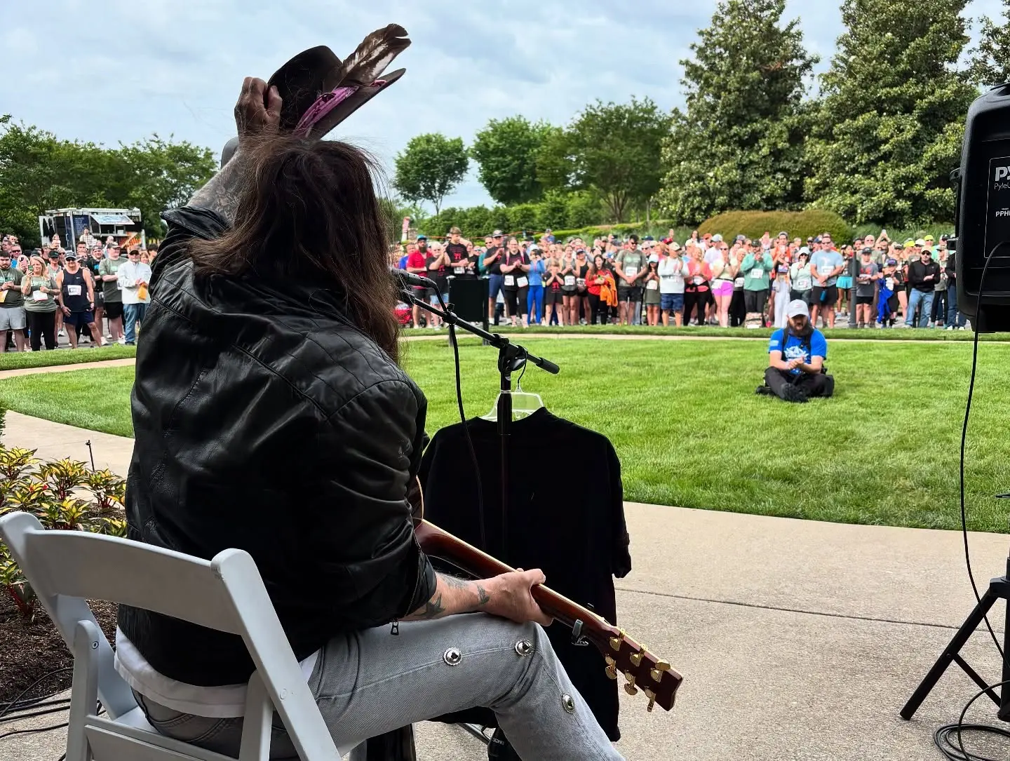 Billy Ray Cyrus Honors Fallen Heroes at 5K Event