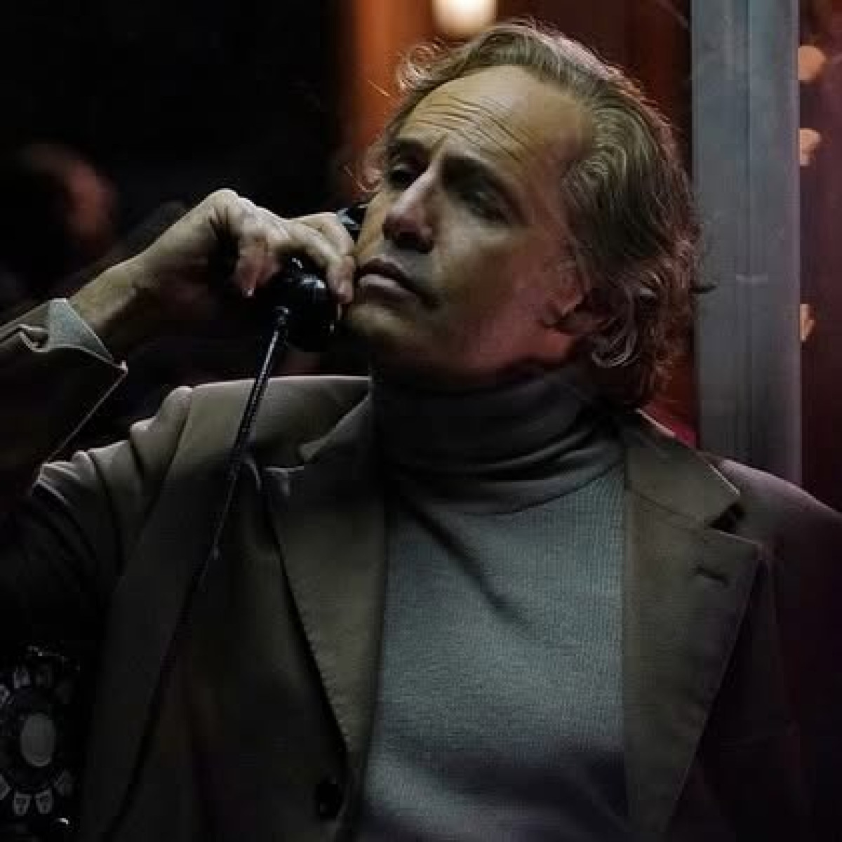 Billy Zane As Brando: Astonishing Instagram Tribute Stunning images reveal Zane as Brando, evoking Dead Calm’s aura in Instagram showcase.